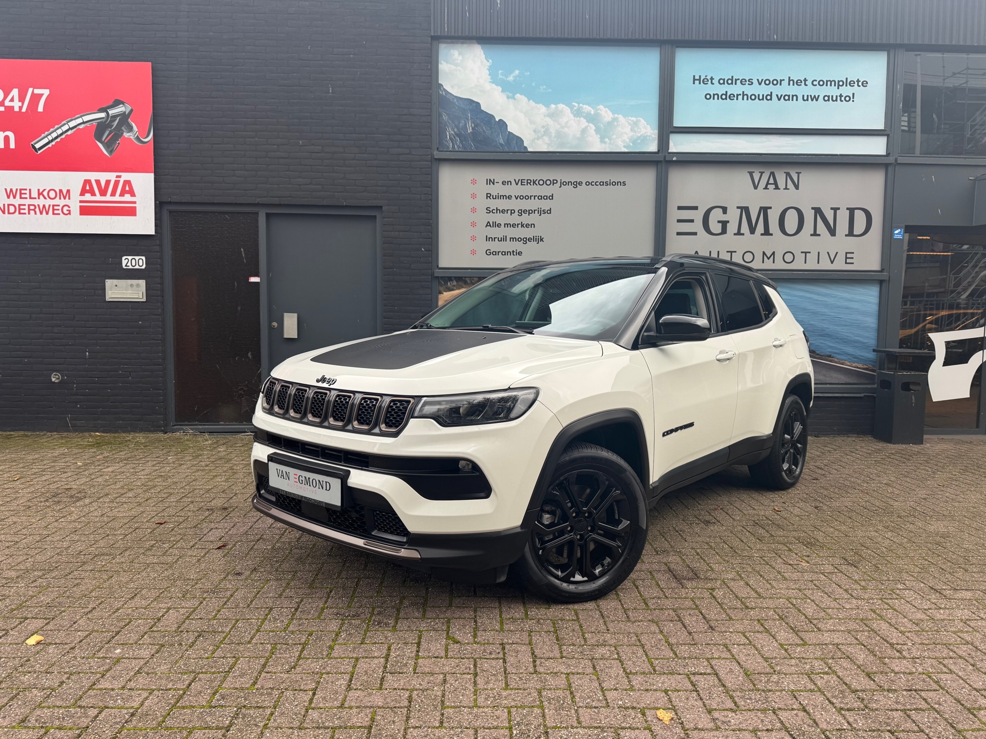 Jeep Compass 4xe 240 Plug-in Hybrid 48561997-0.jpg | Van Egmond Automotive