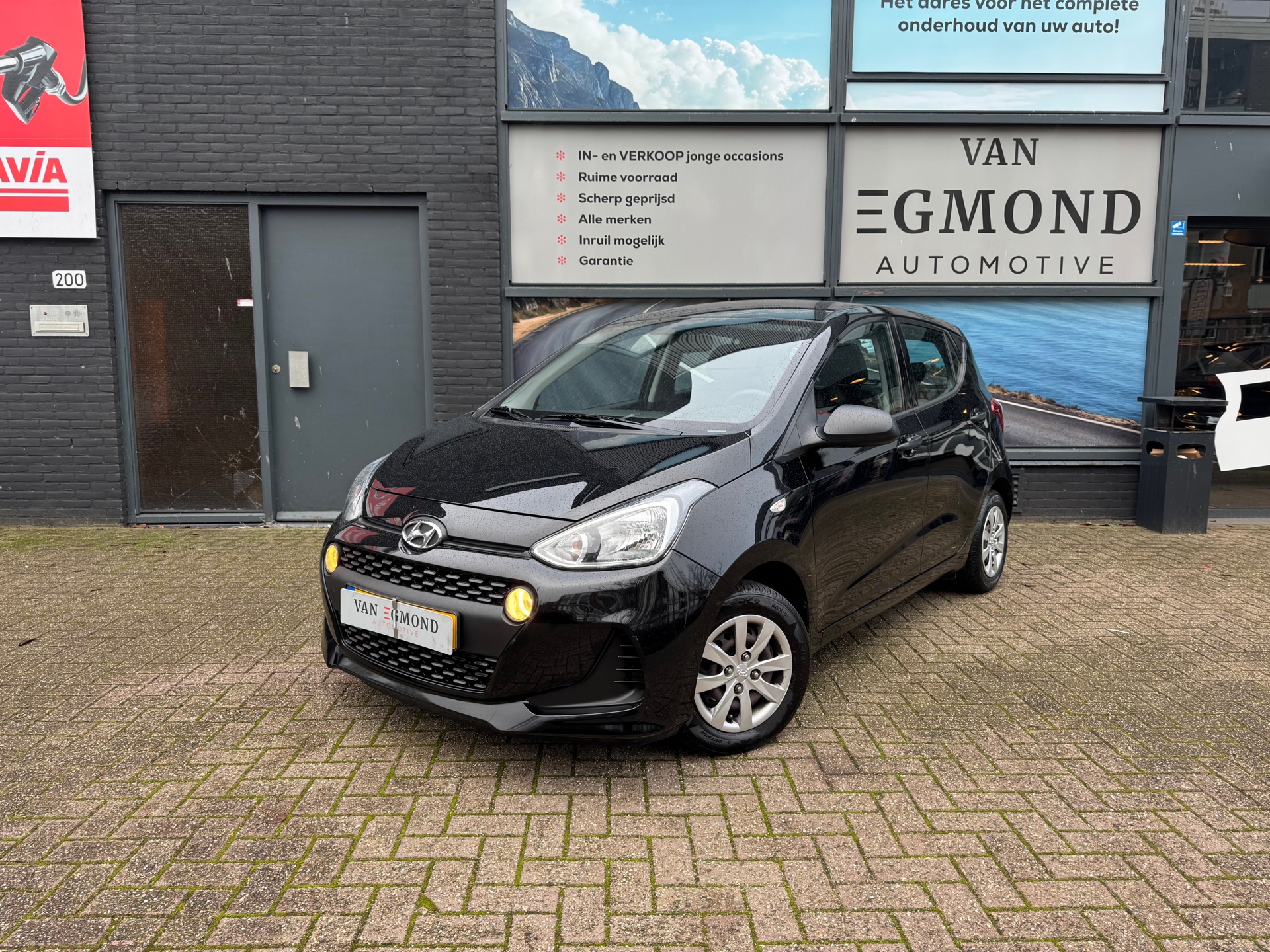 Hyundai i10 1.0i i-Motion 49429092-0.jpg | Van Egmond Automotive