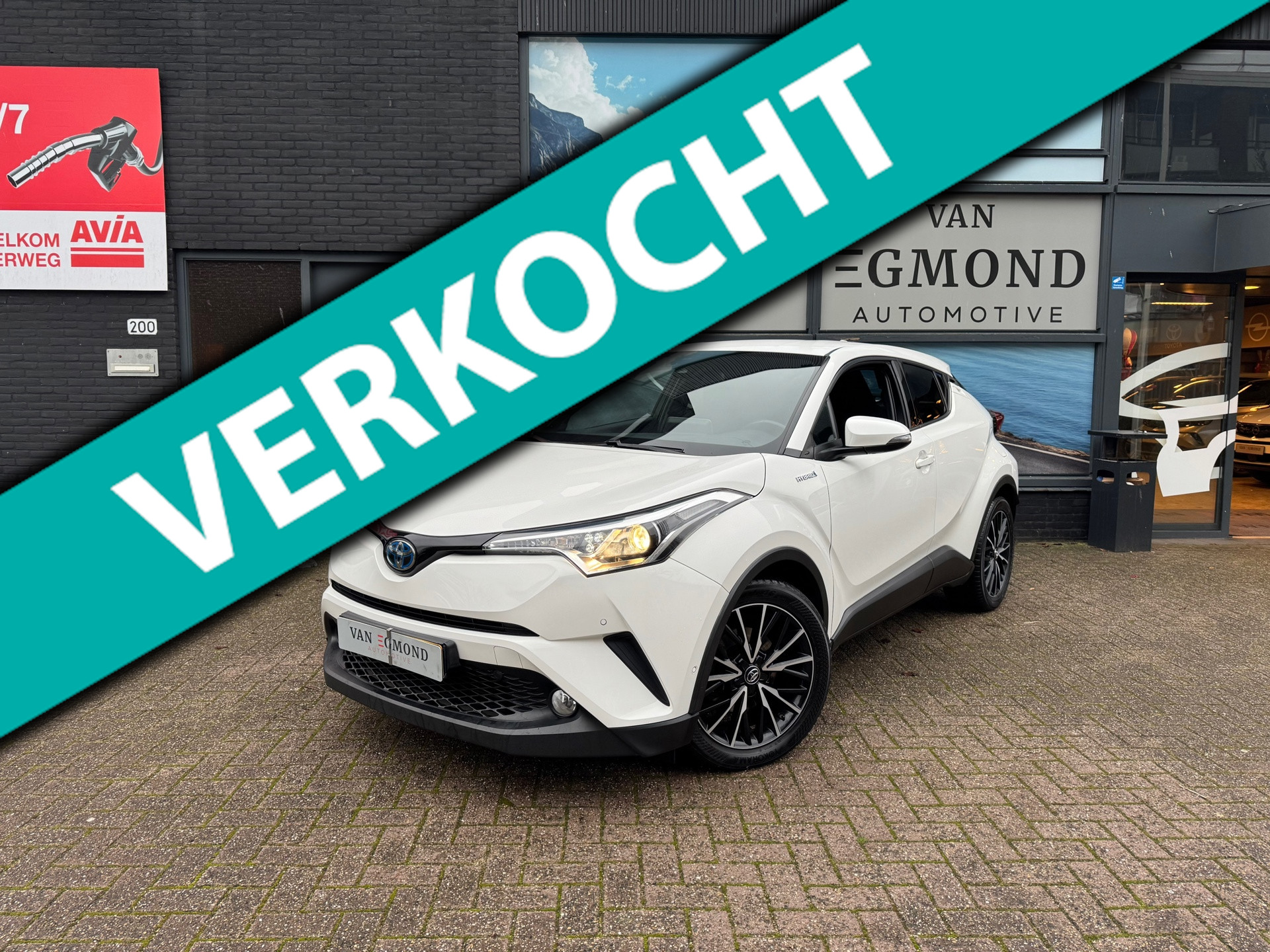Toyota C-HR 1.8 Hybrid Dynamic 49571553-0.jpg | Van Egmond Automotive