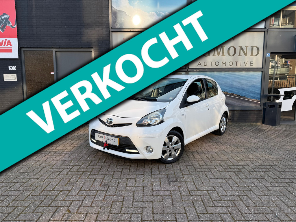 Toyota Aygo 1.0-12V Comfort Navigator 51050671-0.jpg | Van Egmond Automotive