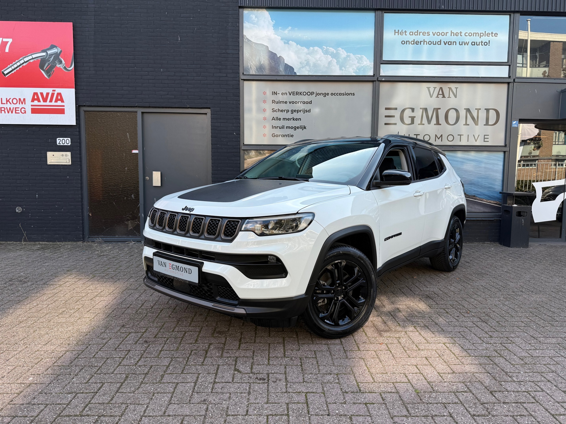 Jeep Compass 4xe 240 Plug-in Hybrid Upland 48031163-0.jpg | Van Egmond Automotive