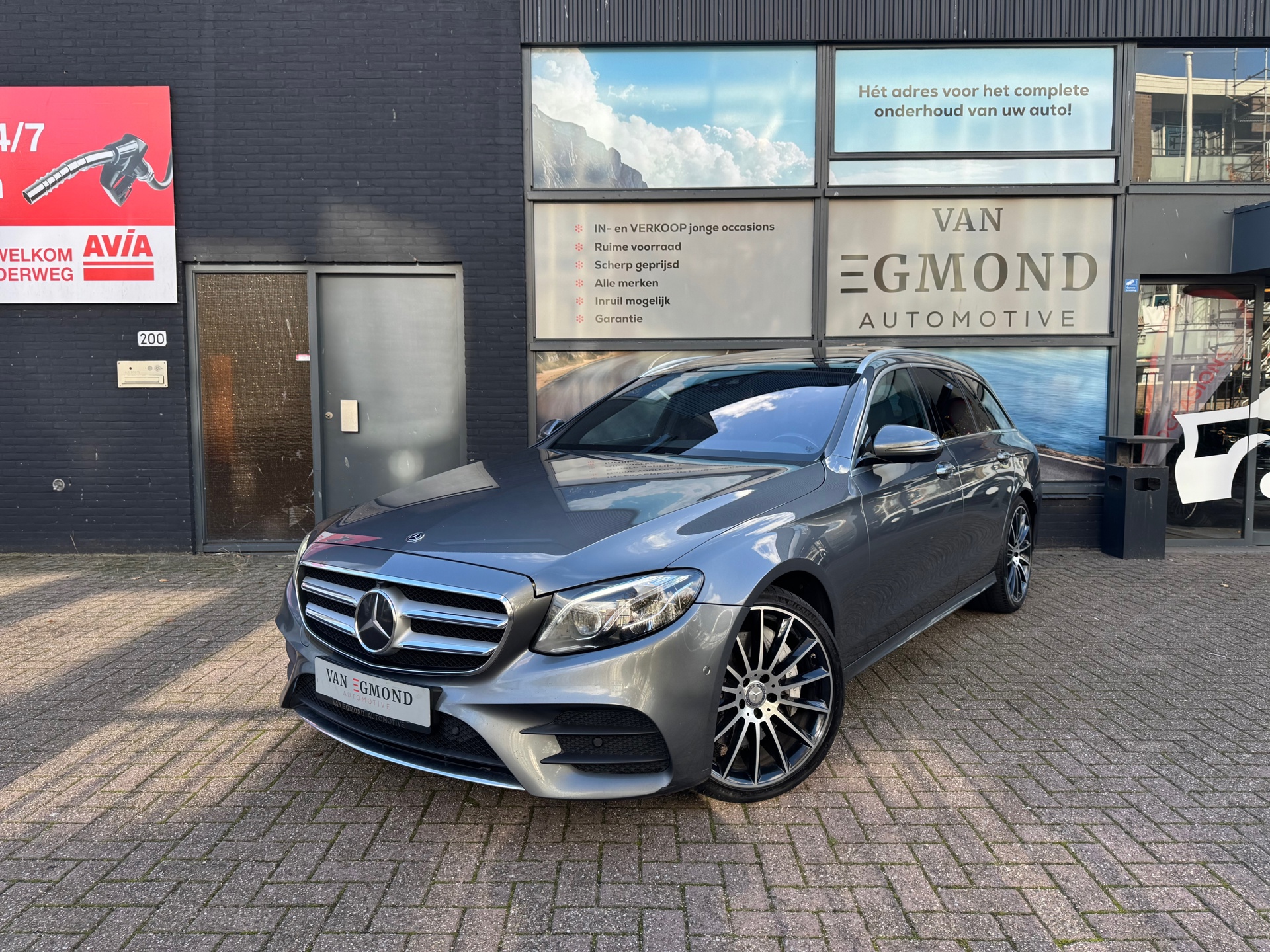 Mercedes-Benz E-Klasse Estate 400 4MATIC Prestige Plus 48652725-0.jpg | Van Egmond Automotive